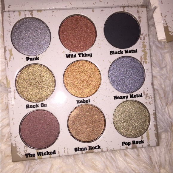 Glam Metals Palette, Benefit, & Smashbox Bundle - Picture 2 of 8